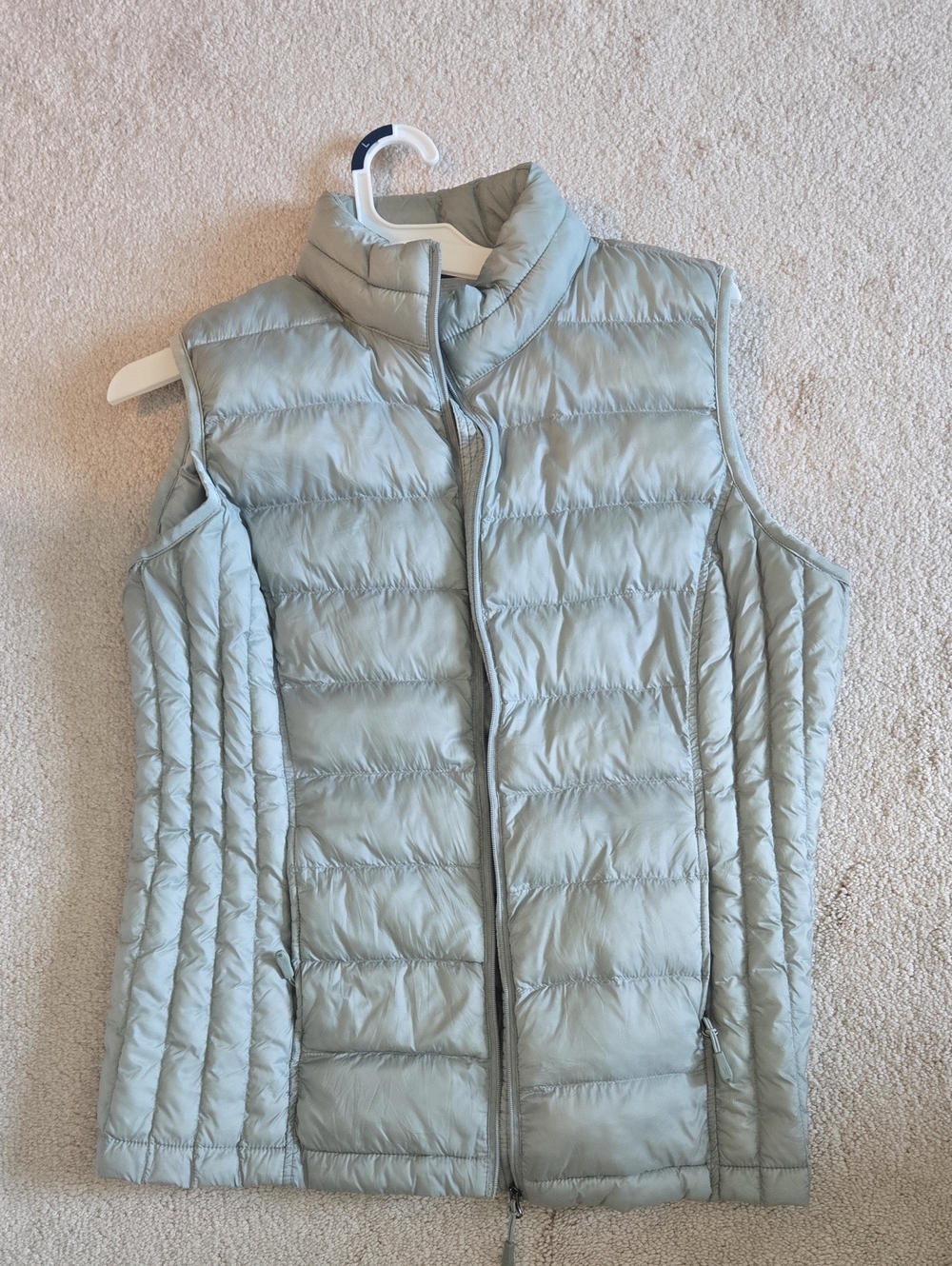32 Degrees Light Sage Green Quilted Puffer Vest